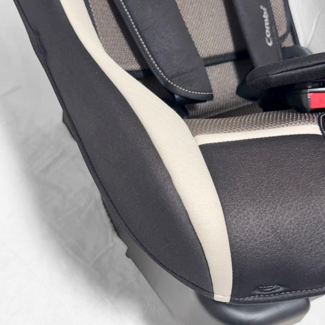 【美品】コンビマルゴットS 長く使えるチャイルドシート 新生児～7歳頃まで