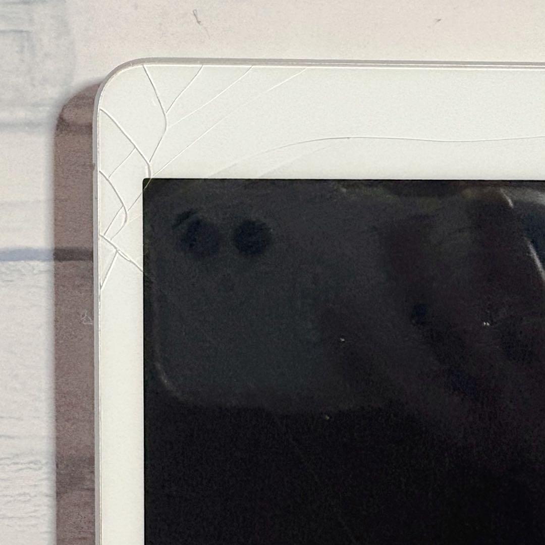 iPad 第8世代 128GB 本体