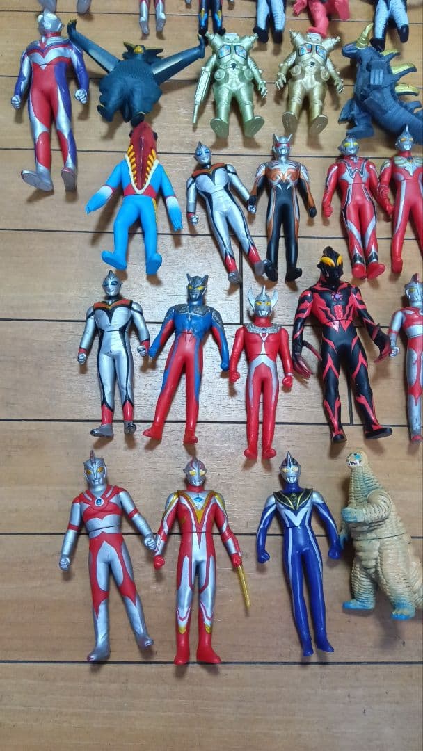 ウルトラマン ソフビ　まとめ売り　 現行サイズ　 旧サイズ　 DX　 ビッグ