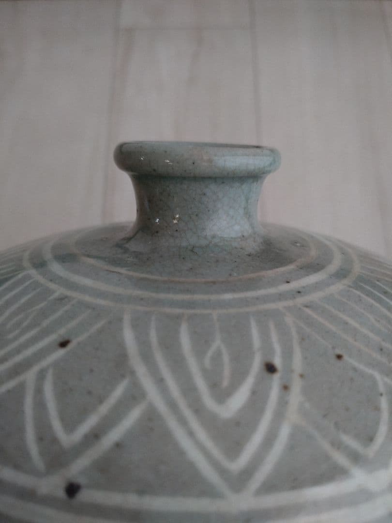 李朝　高麗青磁　白黒象嵌　朝鮮美術　梅瓶　骨董　陶芸　陶磁器　29cm高程