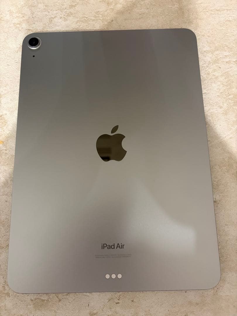 A*e様 Apple iPad Air6 本体 m2 128GB スペースグレー