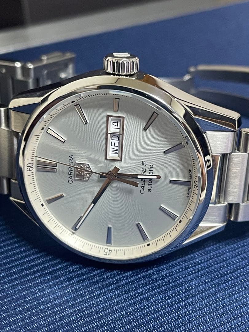 ざっきー❗️タグホイヤー　カレラ　デイデイト41㎜　極美品‼️