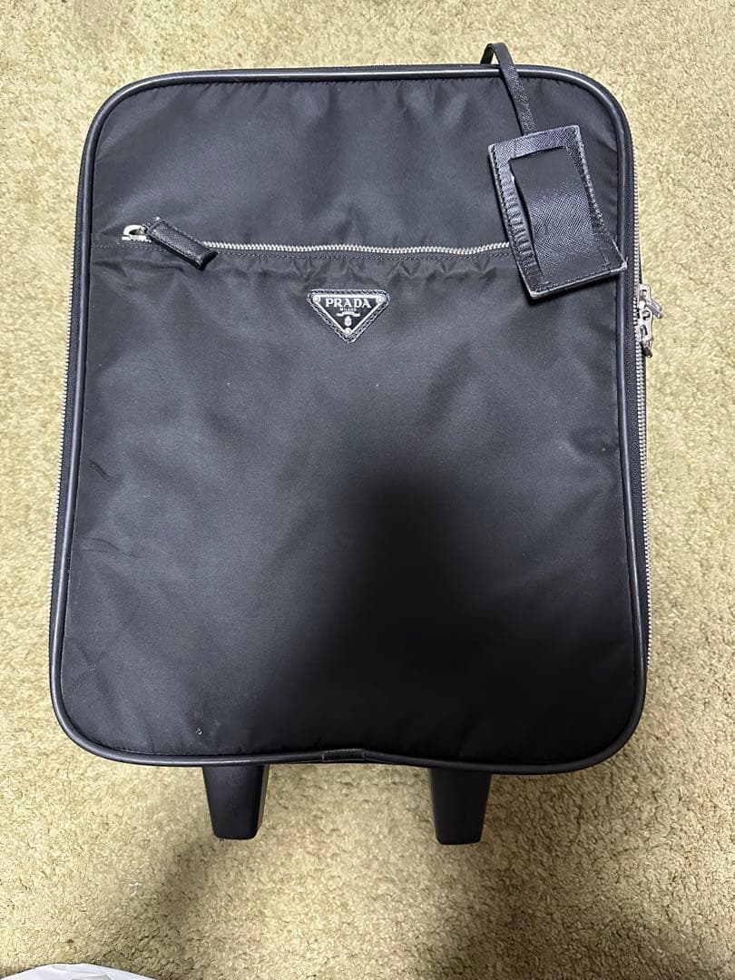 PRADA キャリーケース