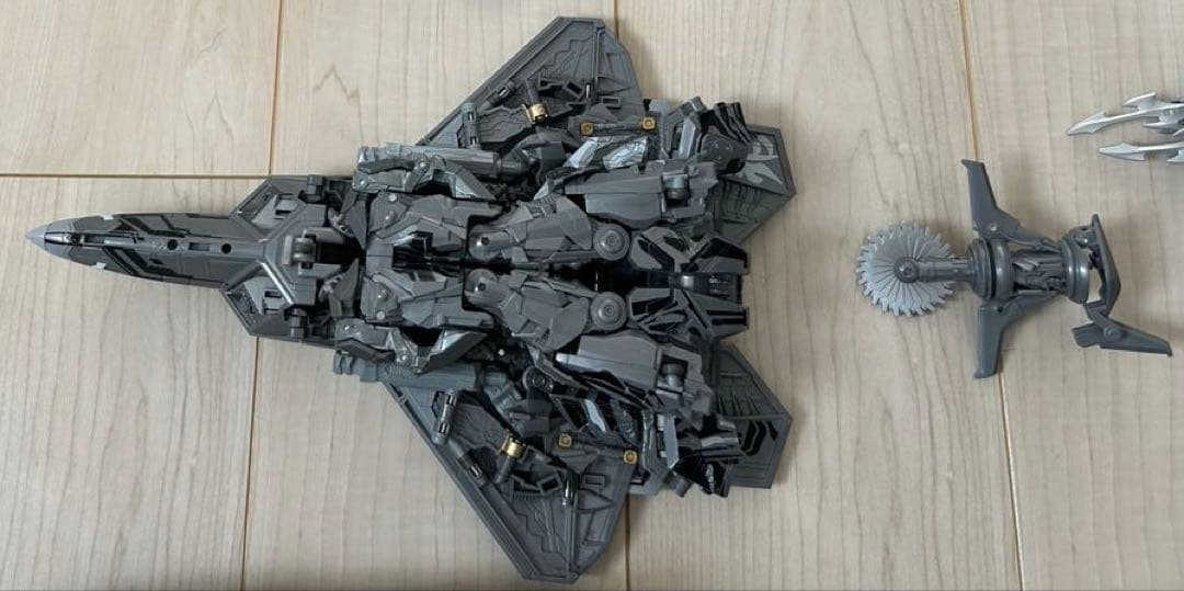 トランスフォーマー MPM-10R リベンジ版 スタースクリーム