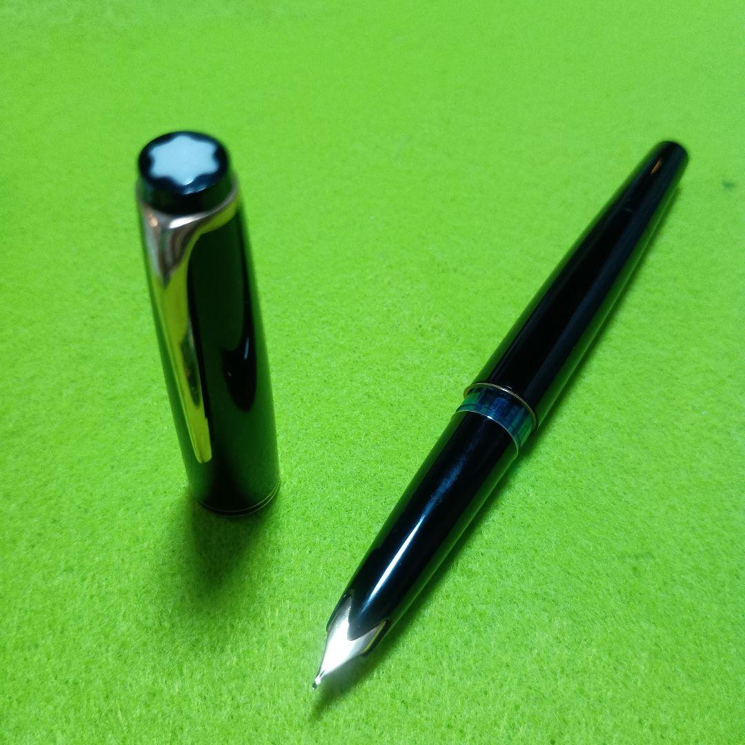 モンブラン万年筆　人気のNo22　　 ペン先　14K 585 ブラック＆ゴールド