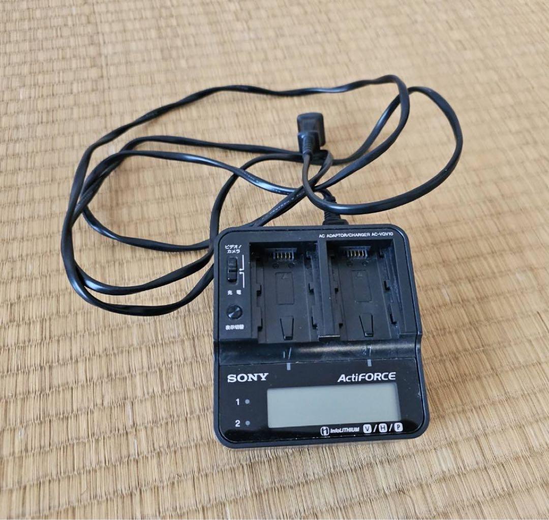 SONY 4K ビデオカメラ Handycam FDR-AX700