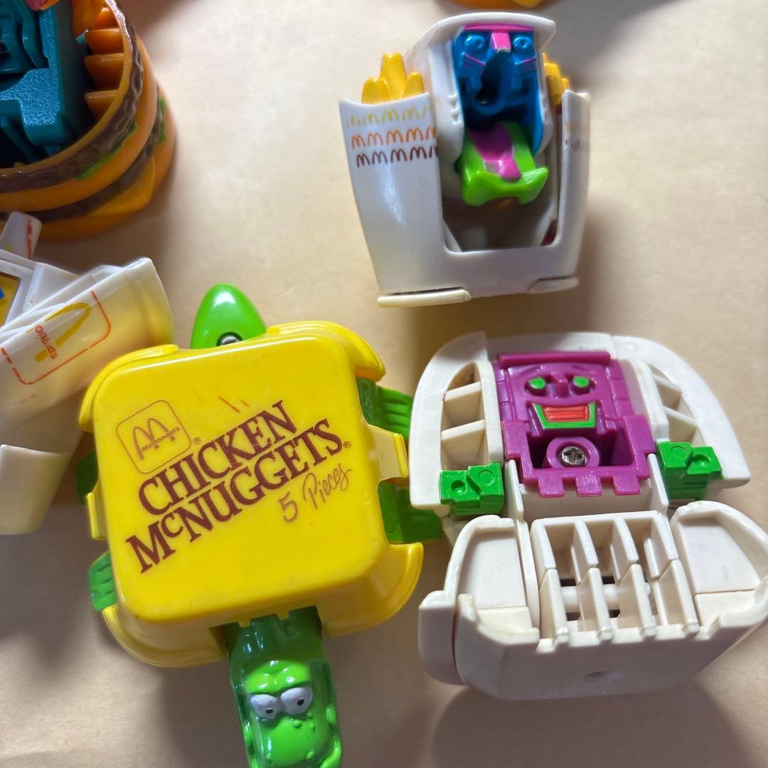 マクドナルド　変身　マックロボ　？　10体セット