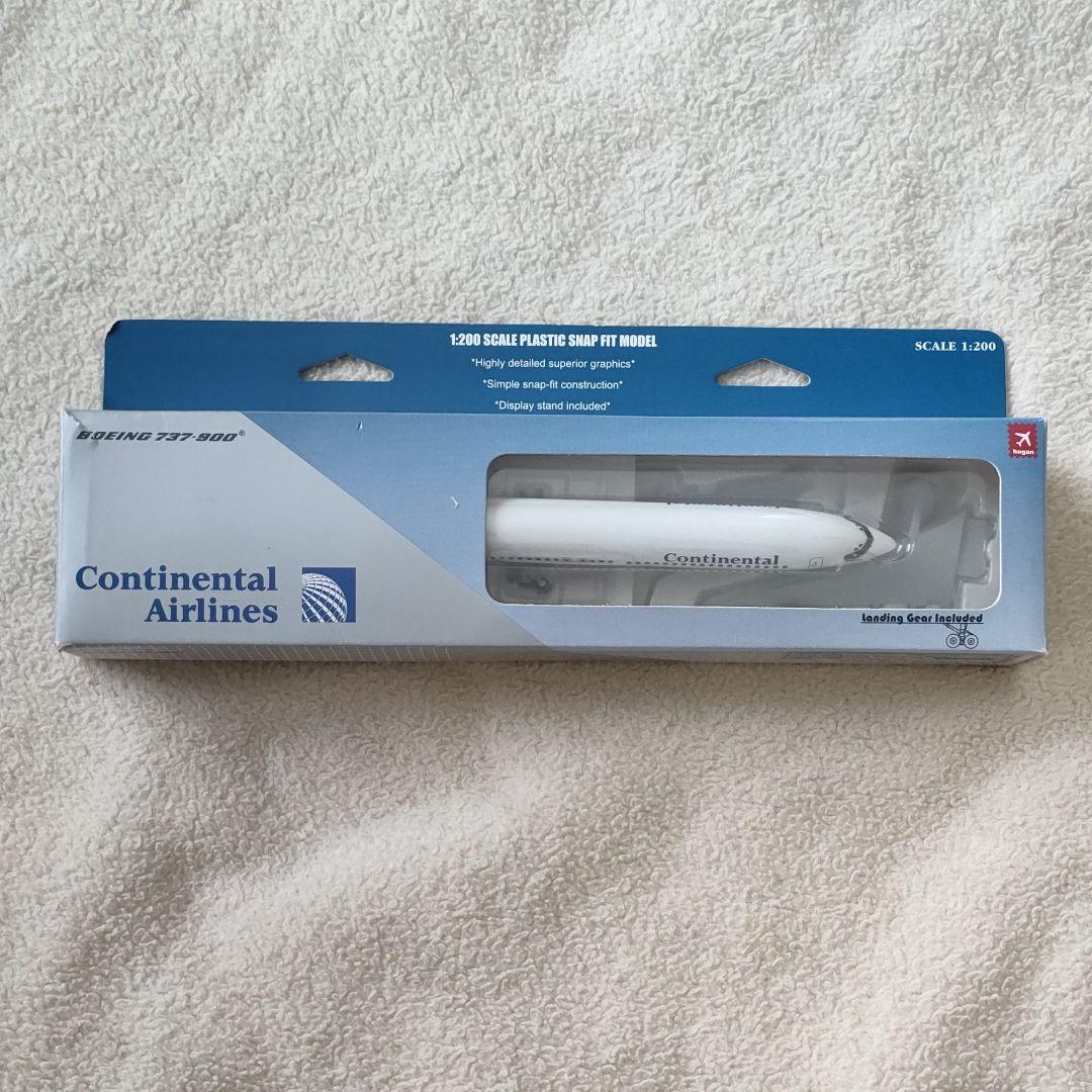 激レア品【未使用】コンチネンタル航空　1:200 737-900
