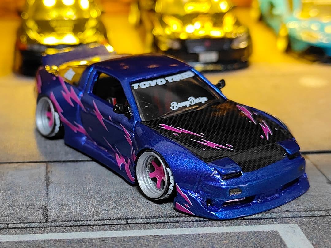 ホットウィールカスタム 日産 180sx フルエアロ ドリ車深リムトミカ改造紫