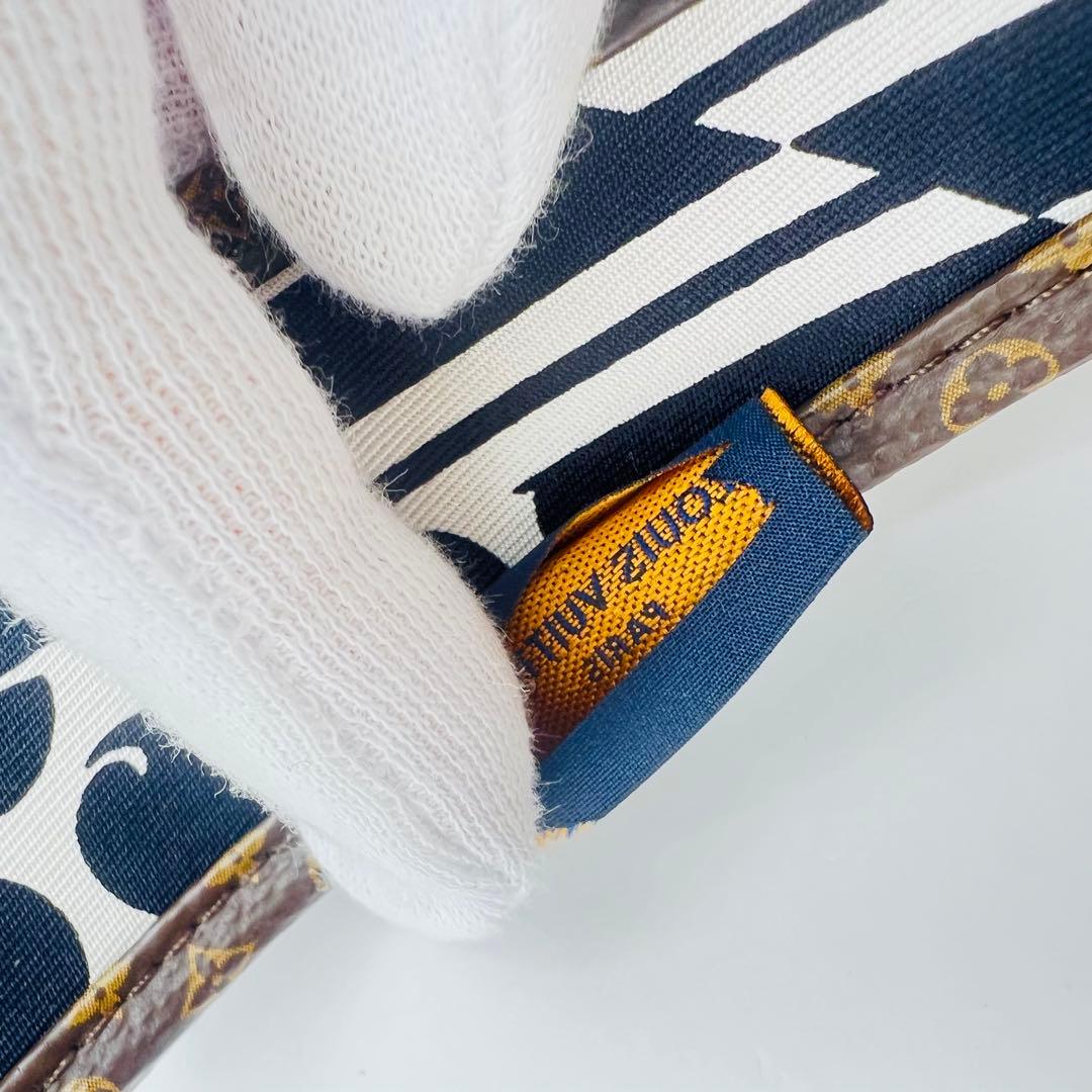 超美品　ルイヴィトン　カチューシャ　ヘアバンド　ビーマインドフル　M77394