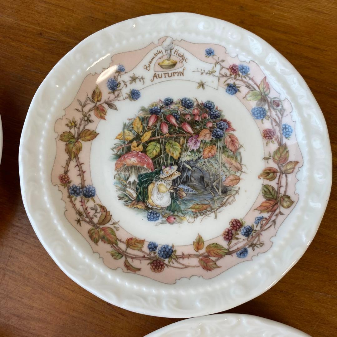ロイヤルドルトン ブランブリーヘッジ コースター　小皿　シンブル　四季シリーズ