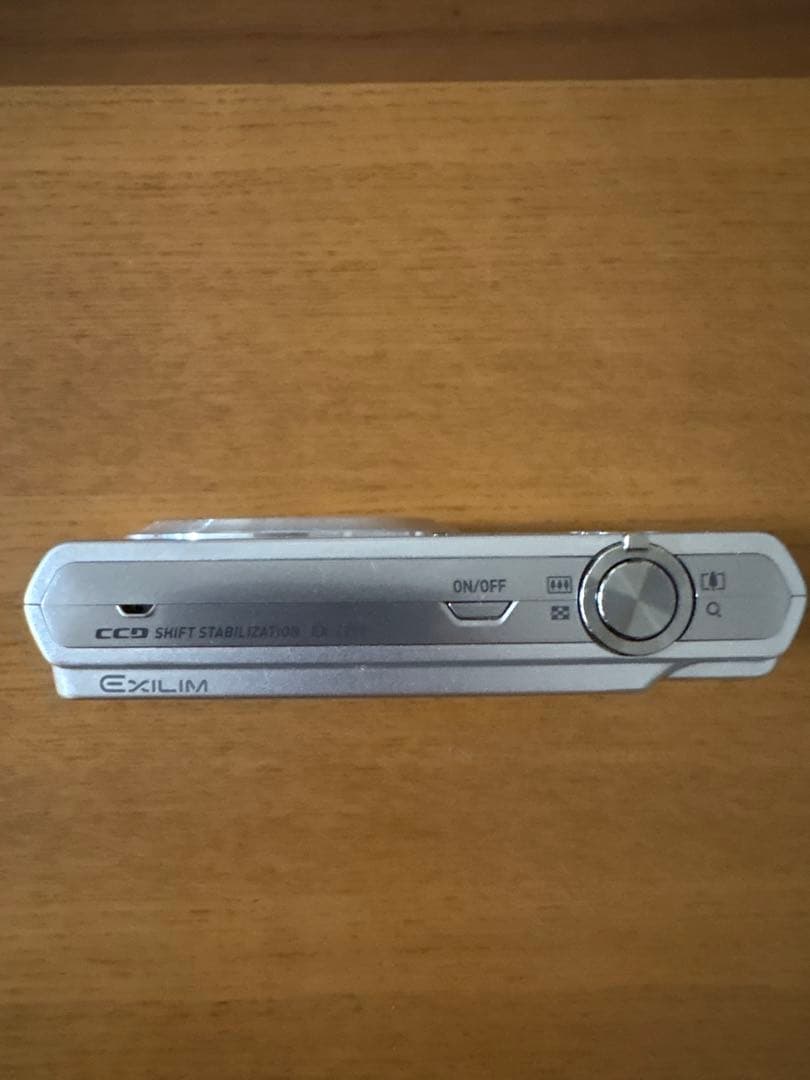 CASIO EXILIM 9.1メガピクセル デジタルカメラ