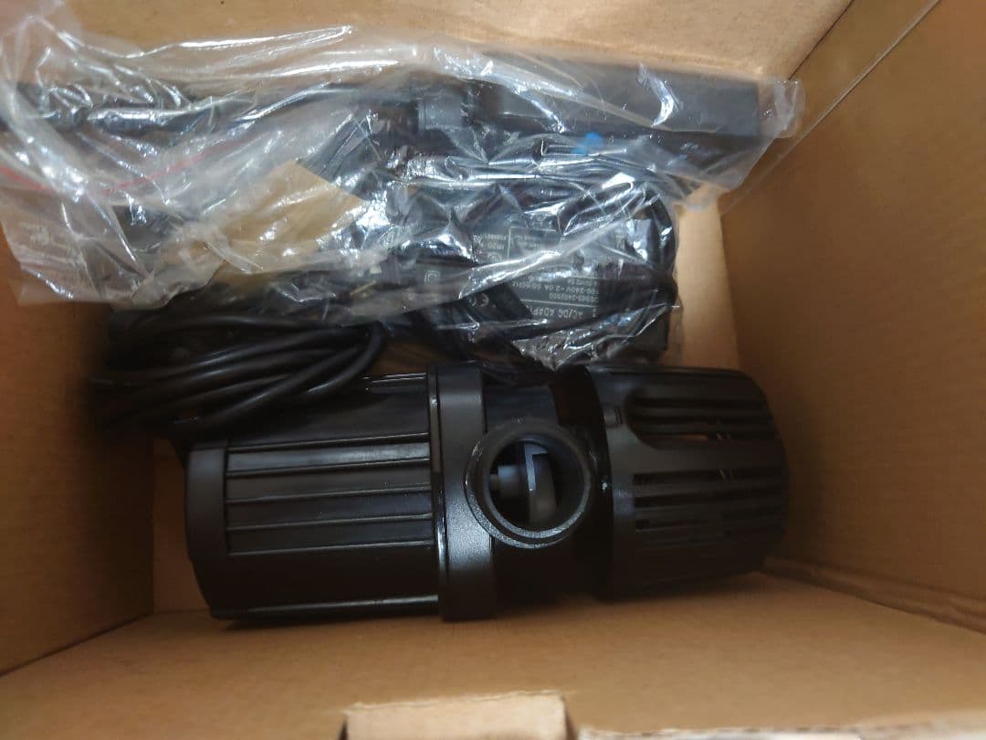 ボルクスジャパン VestaPump A040 水陸両用ポンプ 50/60Hz