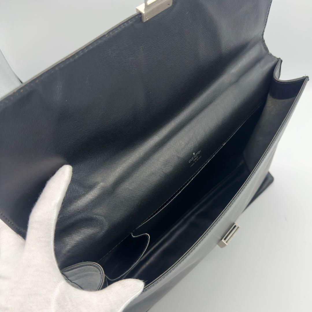 ルイヴィトン アンガラ タイガ ブリーフケース レザー ポルトドキュマン