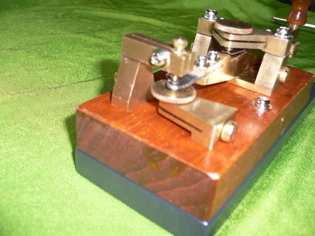 電鍵　　スエ－デンキ- 　軍用　美品