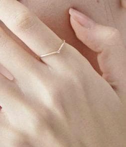 エテ K10YG V字ミル打ち ダイヤモンド リング