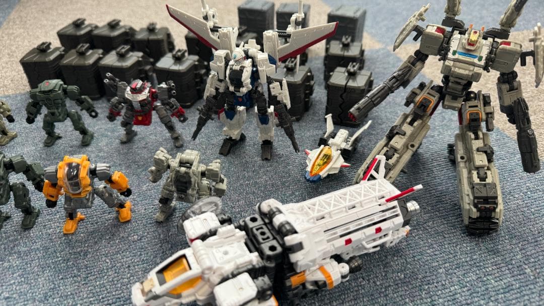 ダイアクロン 隊員、パワードスーツ、レイドチェンバー、パーツセット