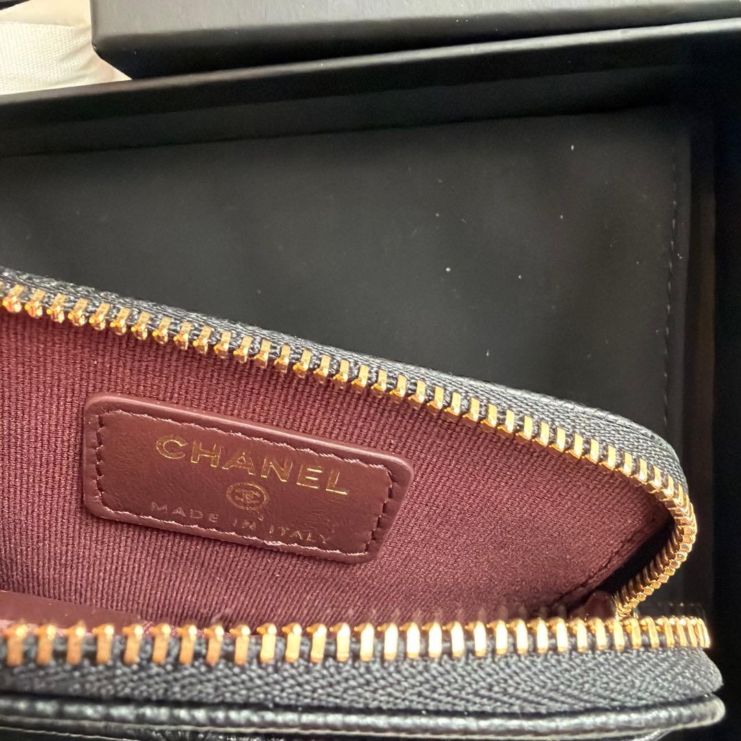 CHANEL シャネル クラシック ジップパース キャビアスキン