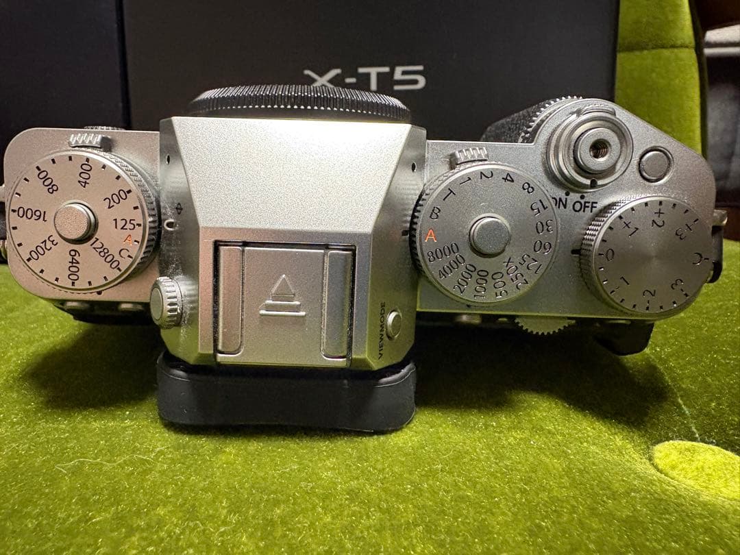 FUJIFILM X-T5 シルバー 本体