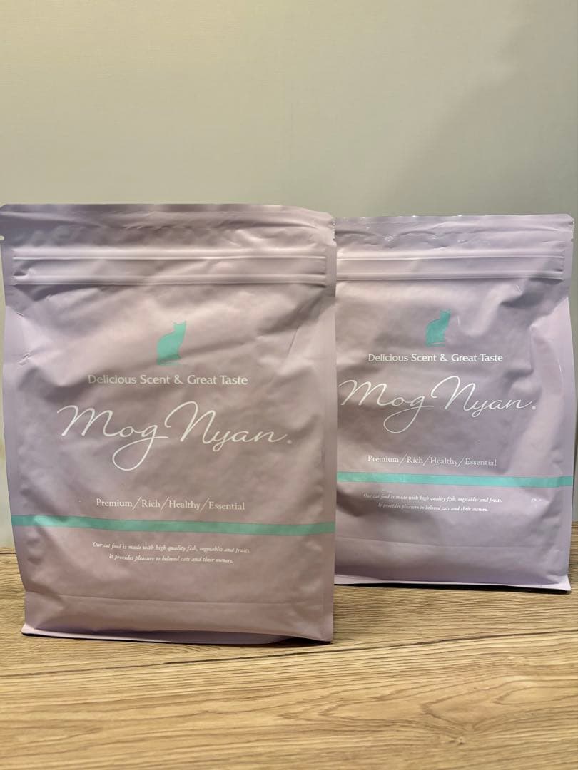 モグニャンキャットフード1,5kg × 2