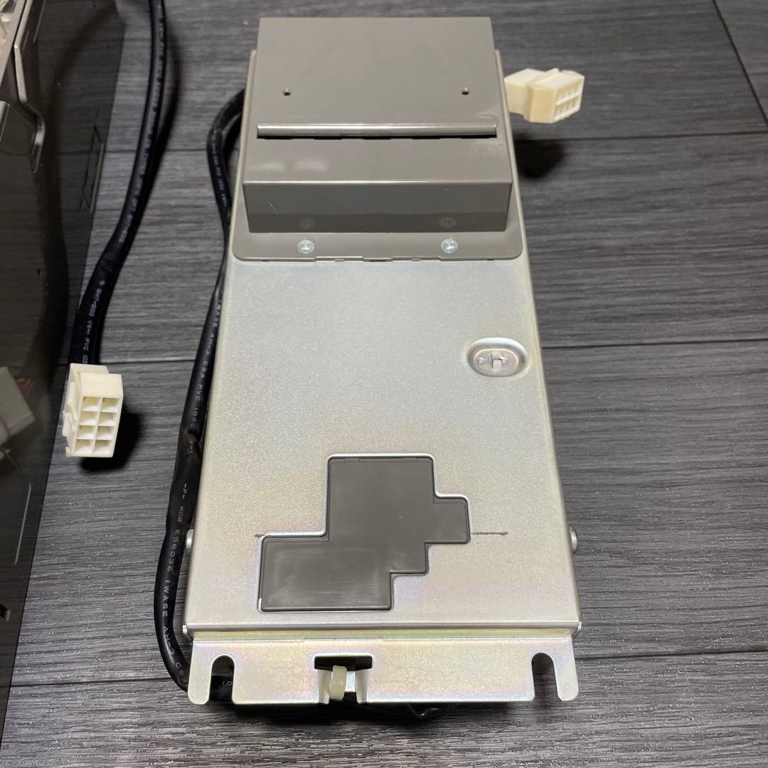 自販機メックビルバリ新500円新札対応