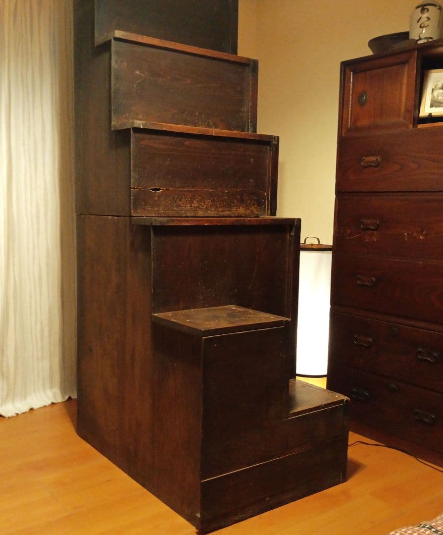 階段箪笥 　和箪笥　キャビネット　水屋　船箪笥　アンティーク
