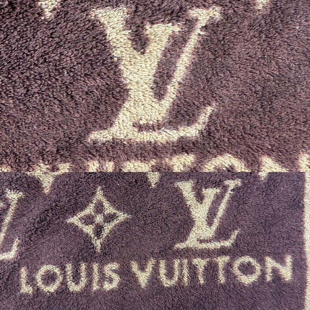 ルイヴィトン　モノグラム　ロゴ　バスタオル 総柄　ビーチタオル　茶色　膝掛け