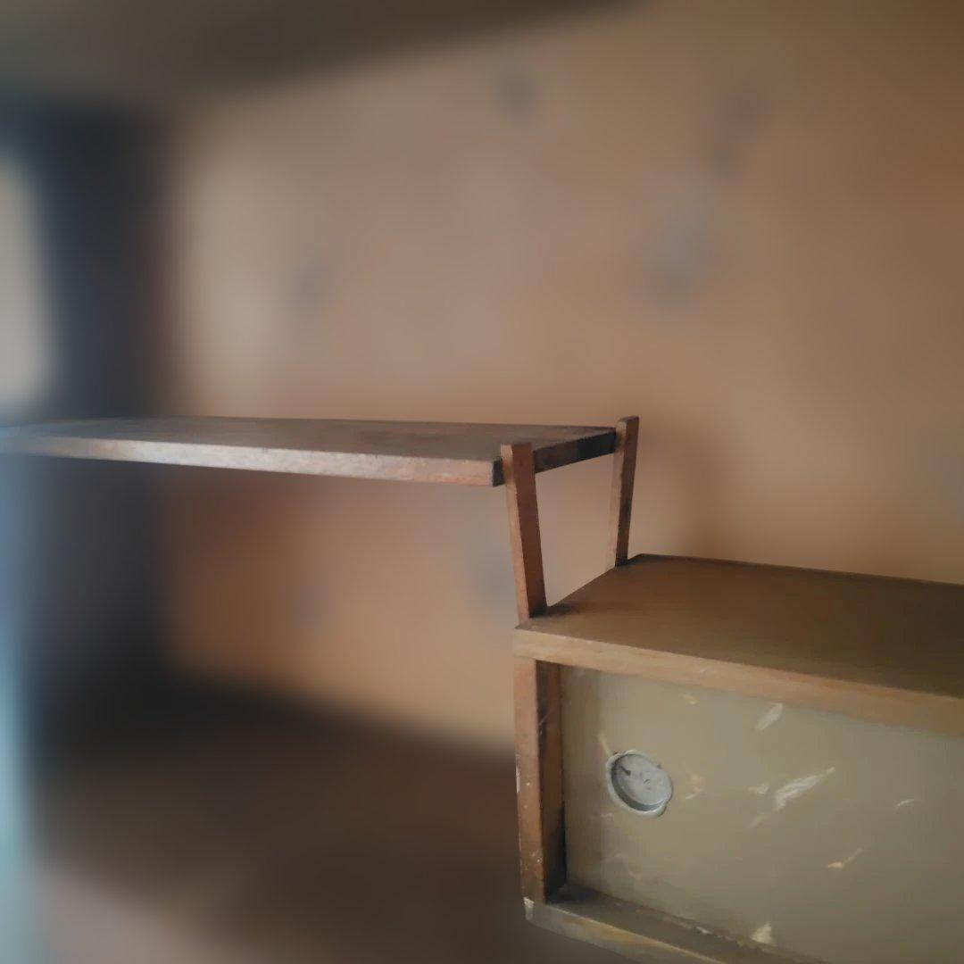 お値下げ！たのメル便【古道具】木製ガラスキャビネット 飾り棚 中型 昭和レトロ