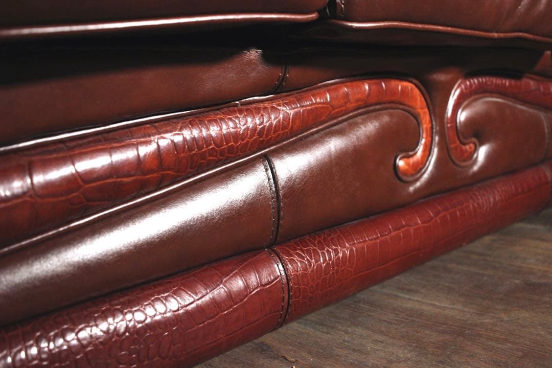 首都圏送無料〜BASTEXイタリア　アンティーク　超一流　ソファ 総本革＋ワニ革