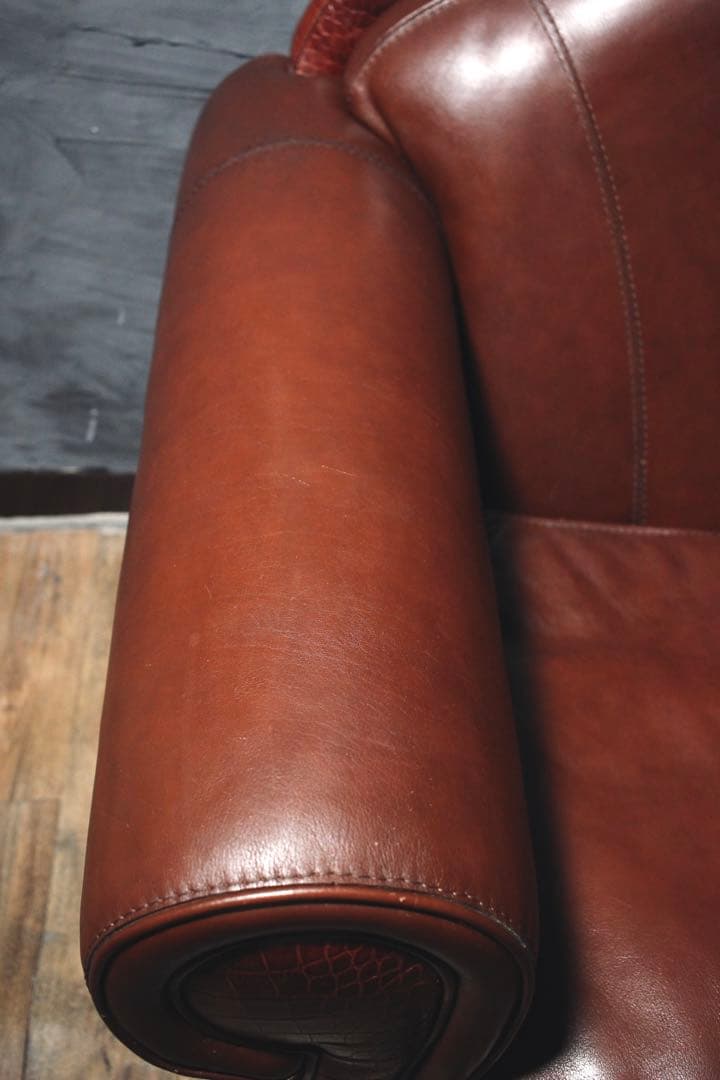 首都圏送無料〜BASTEXイタリア　アンティーク　超一流　ソファ 総本革＋ワニ革