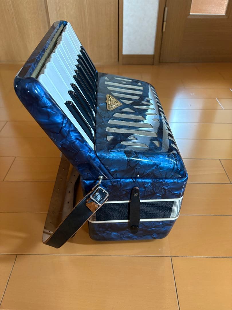 青色マーブル　アコーディオン