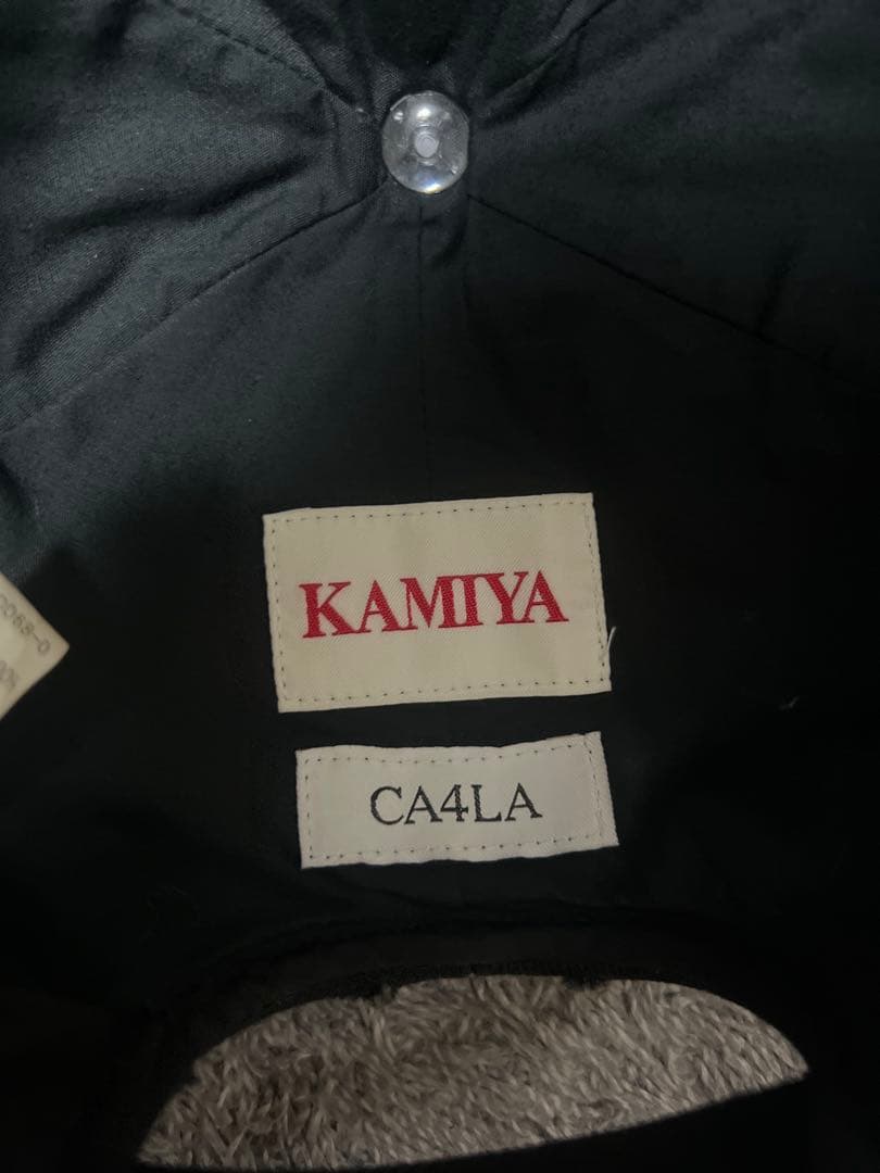 KAMIYA OOOPS!! Cap ブラック ¥27,500