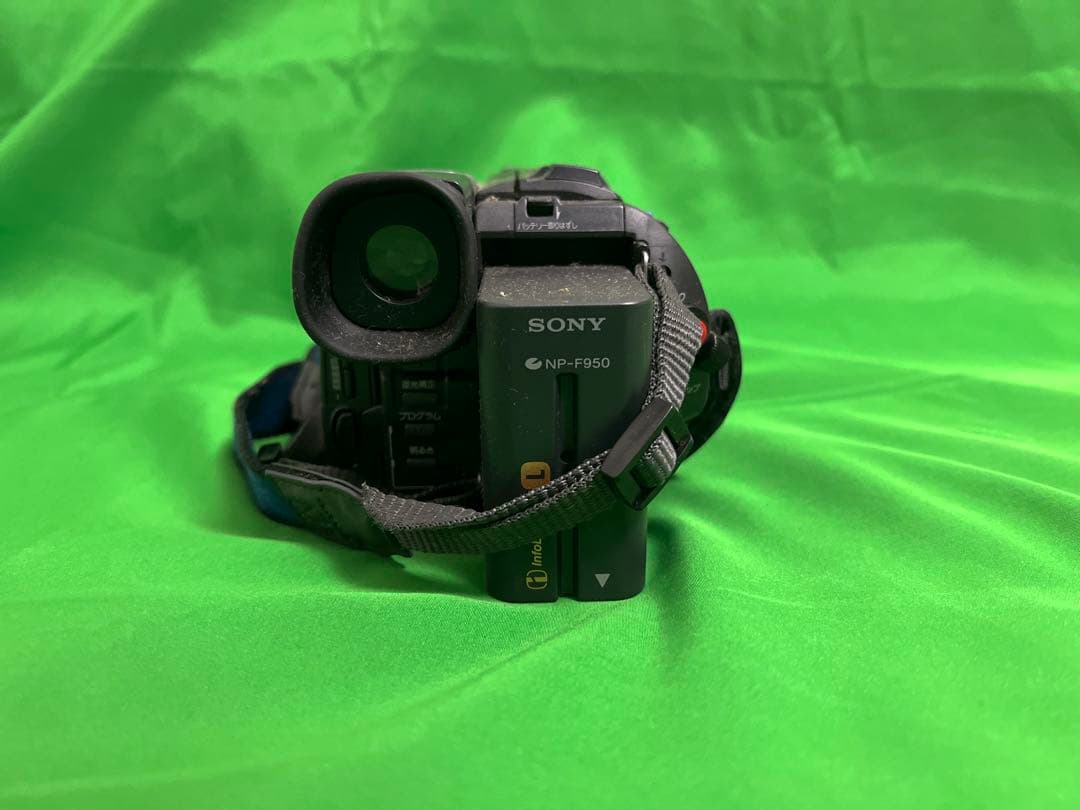 SONY 8mmテープビデオカメラ CCD-TRV825