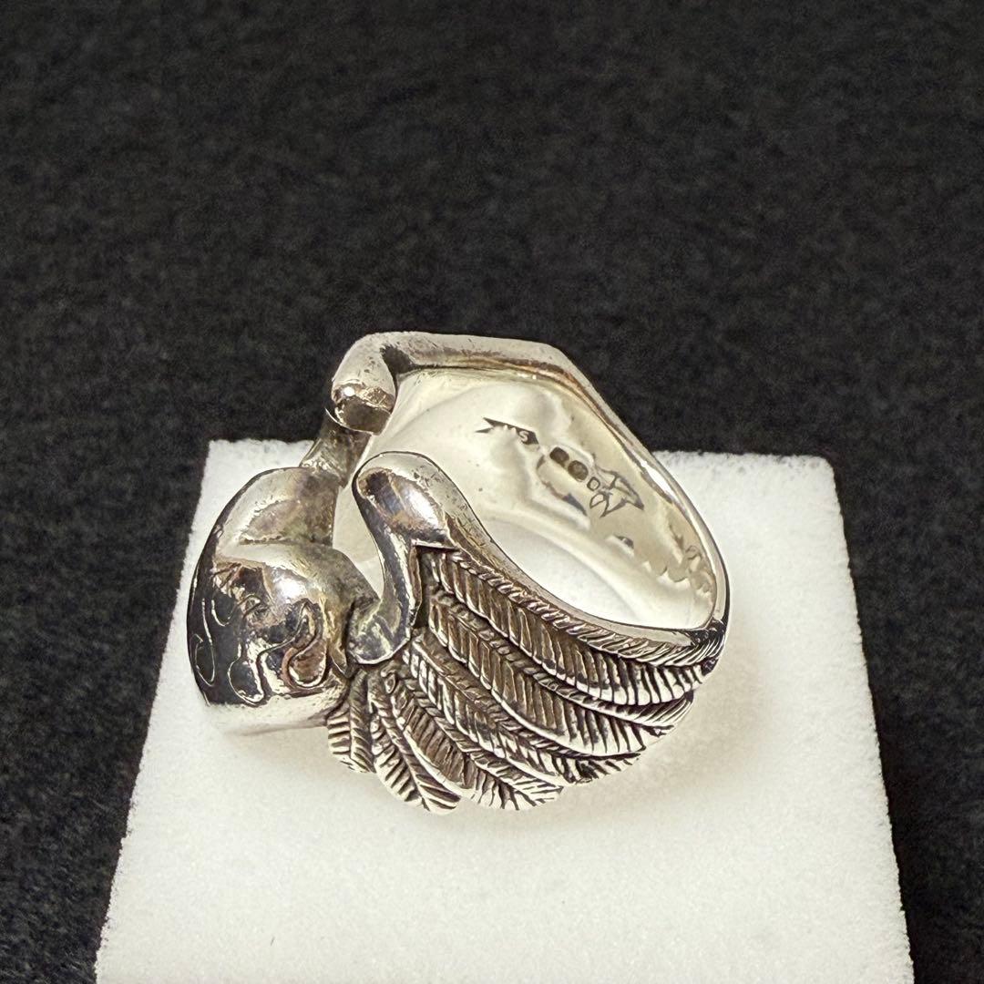 クレイジーピッグ Large heart ＆ wings ring