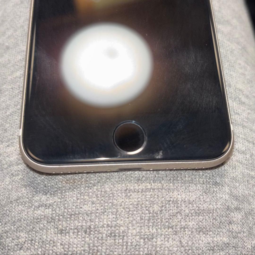 Apple iPhone se第3世代 64GB