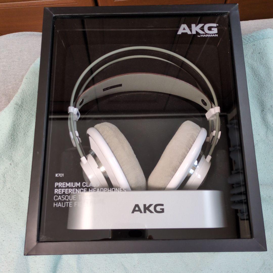 ヘッドホン AKG K701