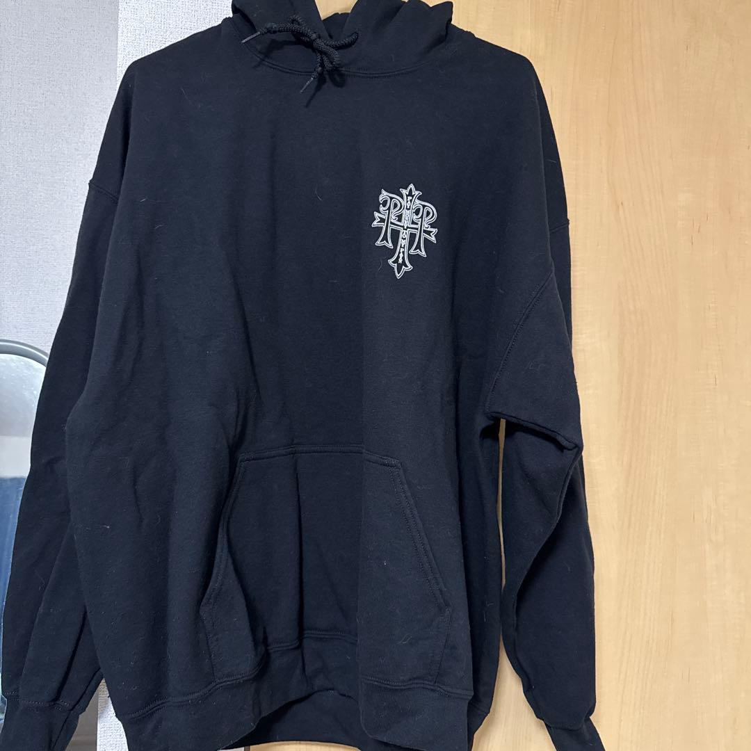 PTP PAYMONEYTOMYPAINフーディ黒XLサイズ