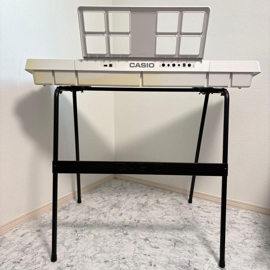 美品✨スタンド付き CASIOカシオ光ナビゲーションキーボードLK-516