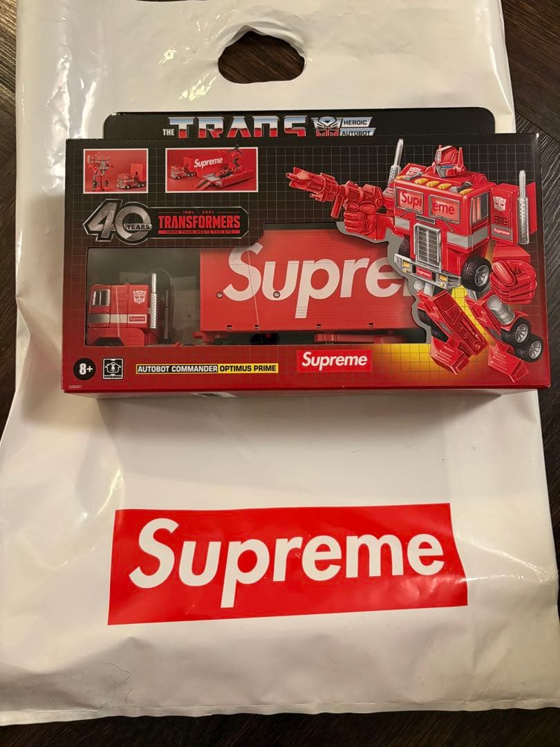 ゲームキャラクター TRANSFORMERS G1 Optimus Prime Figure