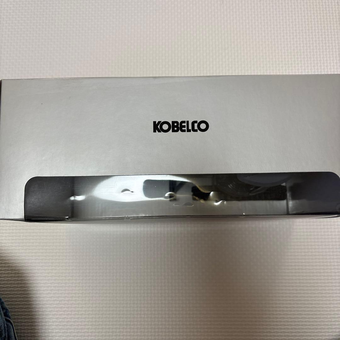 KOBELCO Beetle SK35SR 1/21スケール