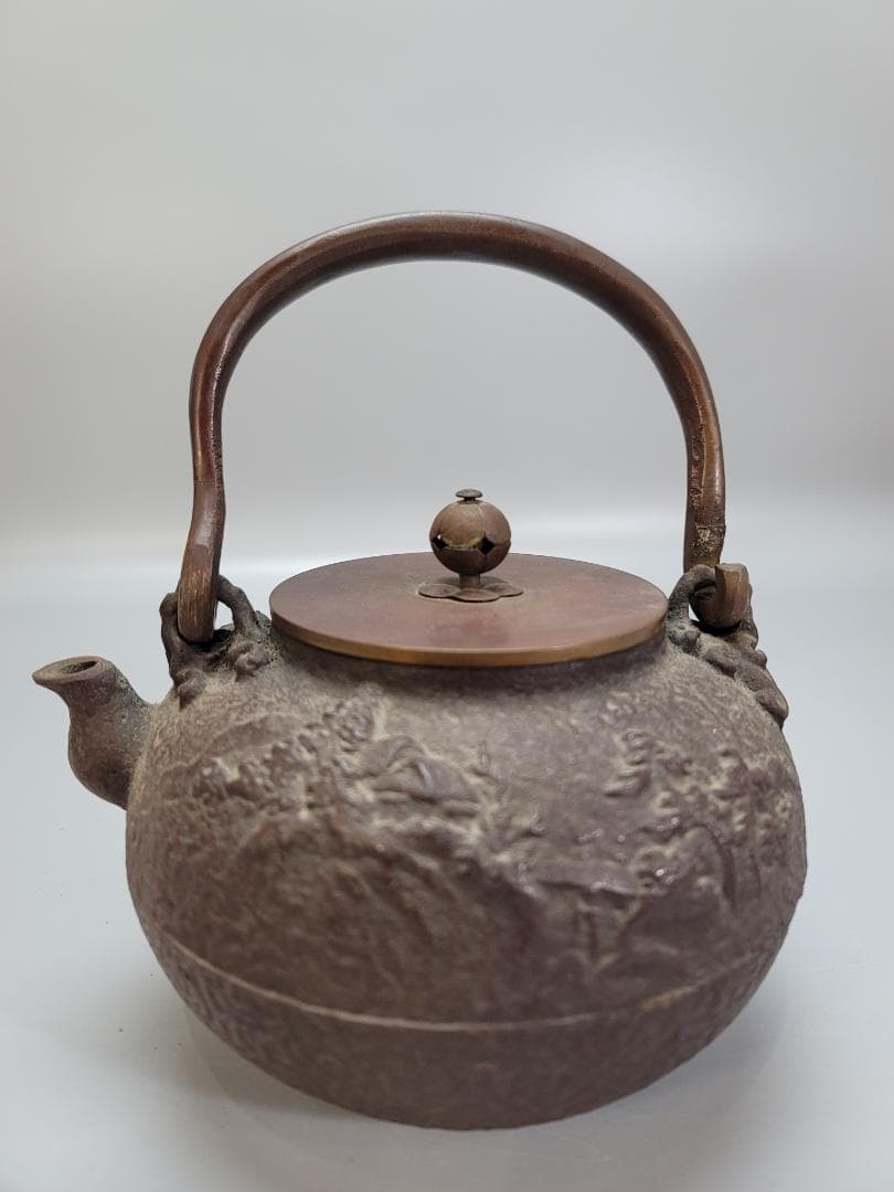 時代 亀文堂 身在印 山水画 銅蓋 鉄瓶 未使用