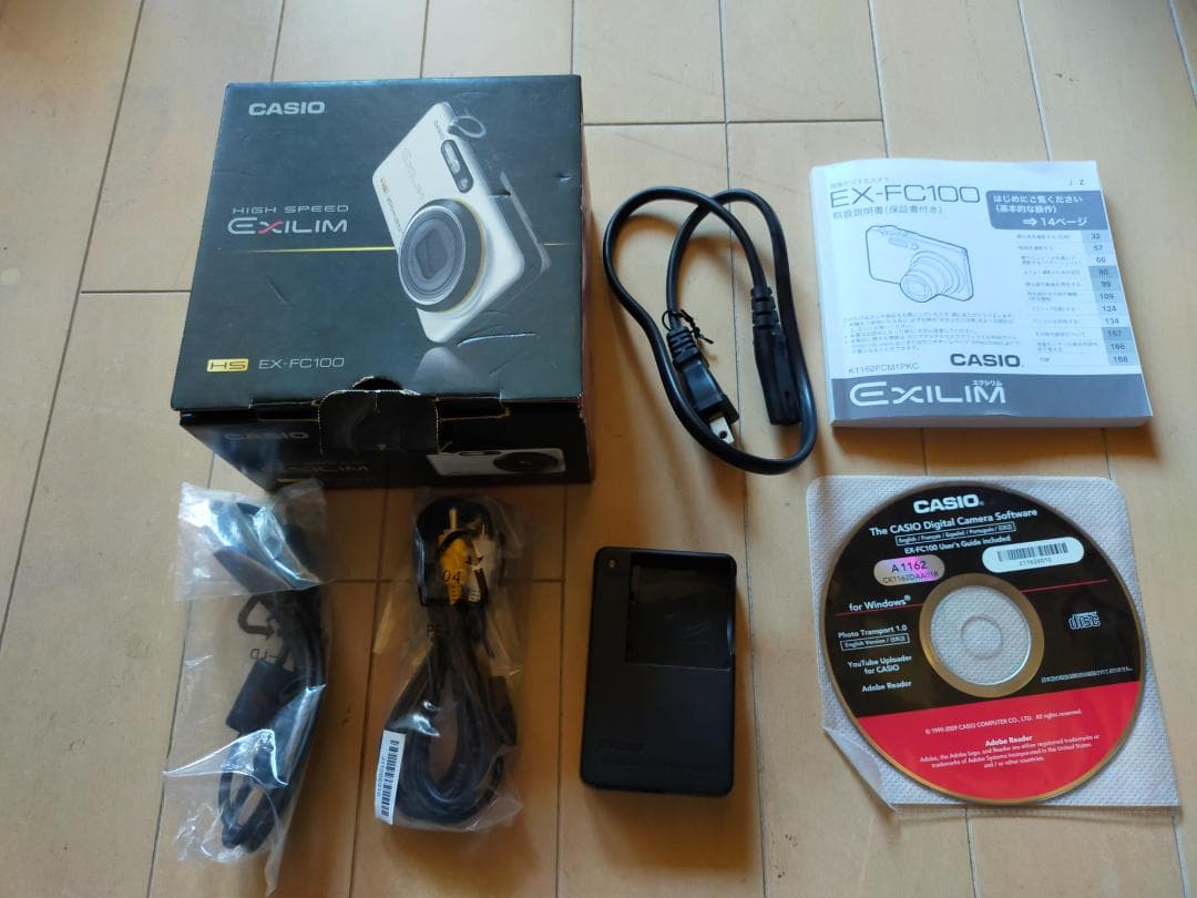 CASIO EXILIM EX-FC100 高速度撮影 コンパクトデジタルカメラ