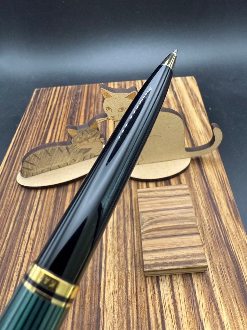 PELIKAN ボールペン K800 緑縞