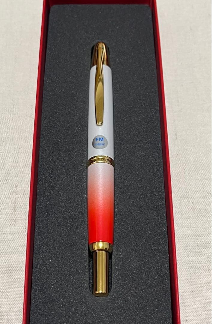 新品‼️完売❗️「NIPPOONIA」オエステ会限定万年筆　レア 早い者勝ち