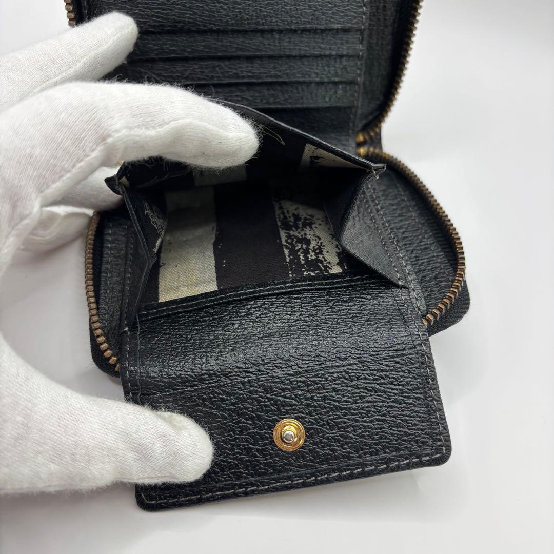 vivienne westwood 二つ折り財布　ラウンドジップ　ブラック　財布