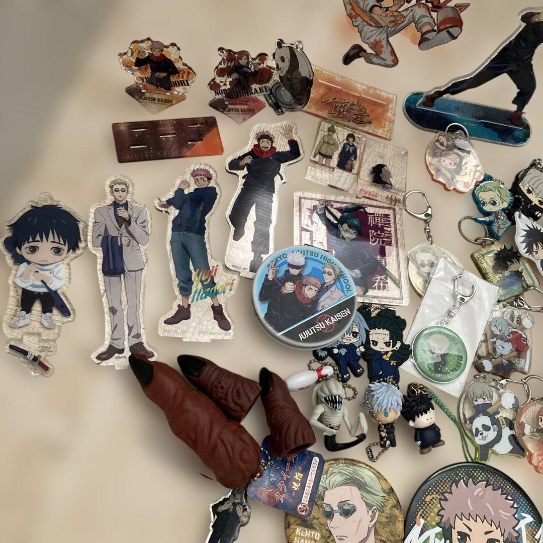 呪術廻戦 キャラクターグッズセット多数