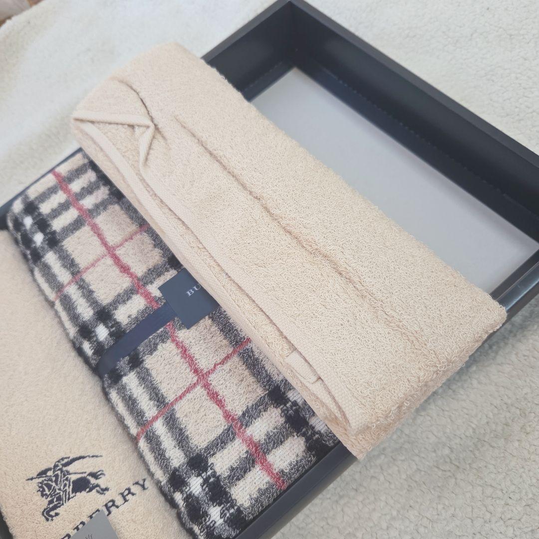 バーバリー　バスタオル1枚　フェイスタオル2枚　新品 ノバチェック