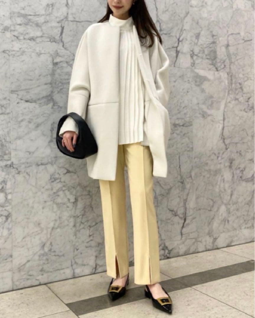 美品♡ミラオーウェン♡ノーカラーコクーンハーフ丈ポンチコート