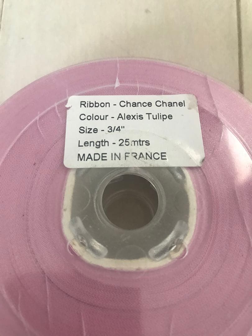 シャネル CHANEL リボン ラッピング バレンタイン ピンク ショッパー