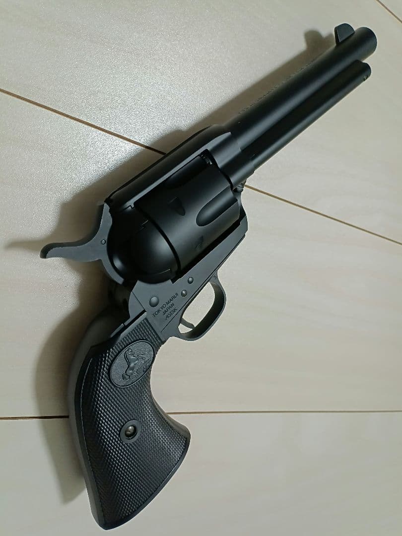 【中古品】東京マルイ エアガン「SAA.45 アーティラリー 5 1/2インチ」